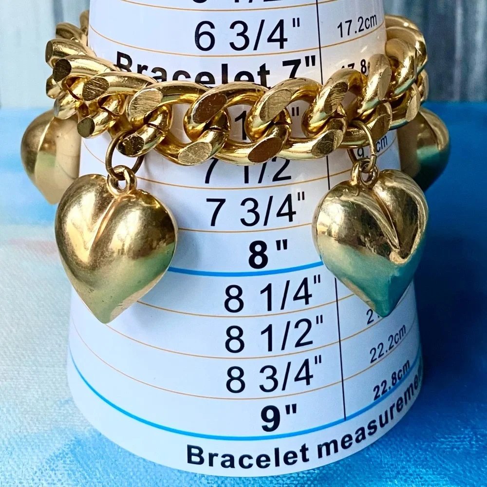 Carolee Gold Tone Chunky Heart Charm Bracelet - Picture 5 of 6